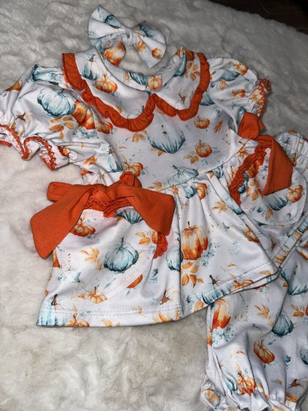 Girls Halloween pyjamas - Image 3